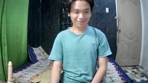 yourhotdodz online show from February 24, 12:03 pm