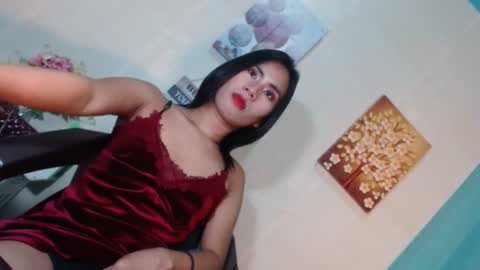 Mauie  online show from January 20, 9:22 pm