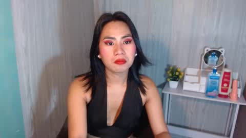 Mauie  online show from March 8, 5:54 pm