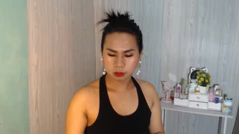 Mauie  online show from February 1, 10:41 pm