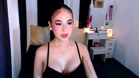 Snapshot of yourhumiliationgirl chatting on October 27, 11:47 am yourhumiliationgirl online show from October 27, 11:47 am