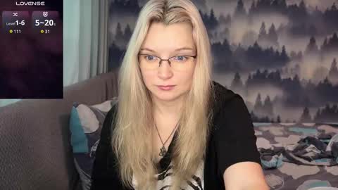 Snapshot of yourjessy chatting on November 1, 2:13 am yourjessy online show from November 1, 2:13 am