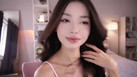 yourlittlesunrise_ online show from July 11, 7:22 am