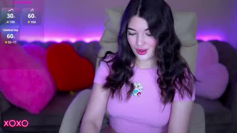 L O L A online show from February 10, 7:51 pm