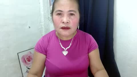 Snapshot of yourlove_regine chatting on September 26, 1:09 am Regine online show from September 26, 1:09 am