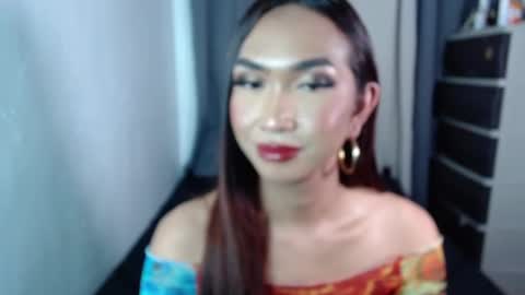 yourlovebella88 online show from March 4, 9:00 pm