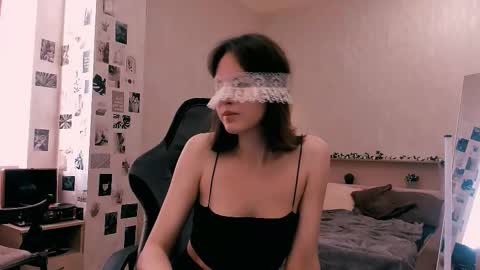 Nikol online show from September 13, 1:00 pm