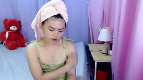 your lovely Dina online show from July 19, 2:26 am