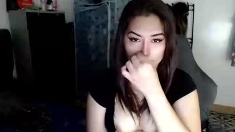 tifanny online show from October 8, 4:54 am