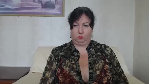 lANA online show from September 18, 8:38 am