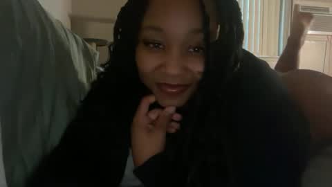 Snapshot of yourmommysol chatting on September 12, 2:22 am yourmommysol online show from September 12, 2:22 am