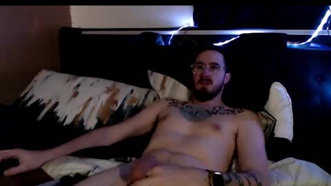 Snapshot of yourneighborhoodfriendlydick chatting on December 8, 9:13 am Sharing For Fun and Pleasure online show from December 8, 9:13 am