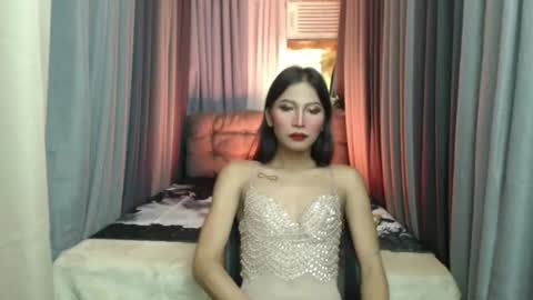 yourprettybella_ts online show from October 30, 6:30 pm