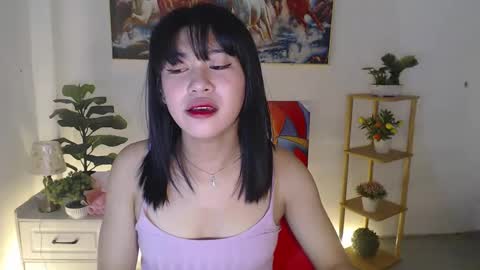 Trish online show from December 12, 12:38 am