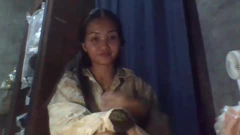 yourqueen1101 online show from March 12, 1:50 pm