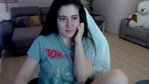 Snapshot of yourr_muse chatting on February 23, 5:12 am Yourr Muse online show from February 23, 5:12 am