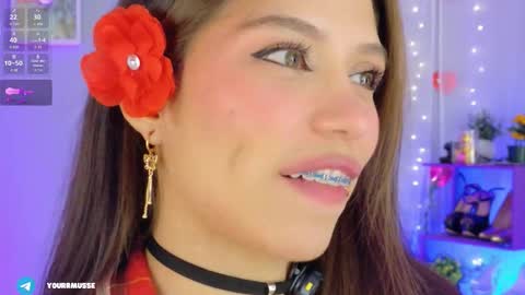 Snapshot of yourrmuse_ chatting on February 14, 4:53 am Isabella but you can call me Isa .-. online show from February 14, 4:53 am