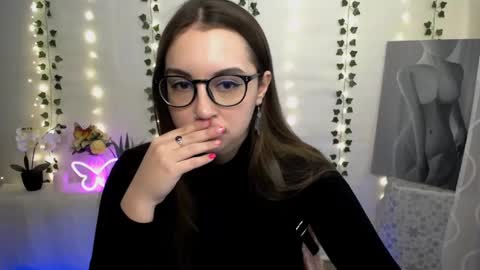 Happy online show from March 1, 12:23 pm