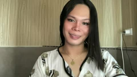 Snapshot of yourseductive_jem chatting on June 14, 6:15 am yourseductive_jem online show from June 14, 6:15 am