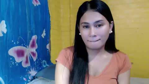 Snapshot of yourseductive_vinaxx chatting on February 14, 10:50 pm yourseductive_vinaxx online show from February 14, 10:50 pm