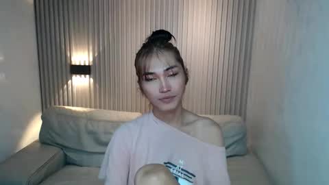    online show from October 24, 11:34 pm