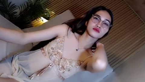    online show from July 24, 10:41 pm