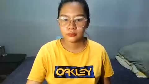 Snapshot of yoursexy_reb chatting on February 15, 3:25 am yoursexy_reb online show from February 15, 3:25 am