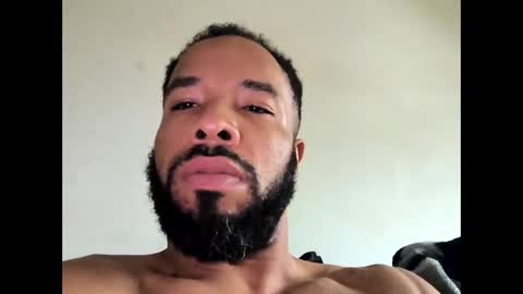 Snapshot of yoursexydaddy79 chatting on October 13, 7:03 pm mother fucker online show from October 13, 7:03 pm