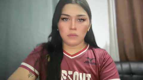 LALA online show from February 3, 5:05 am