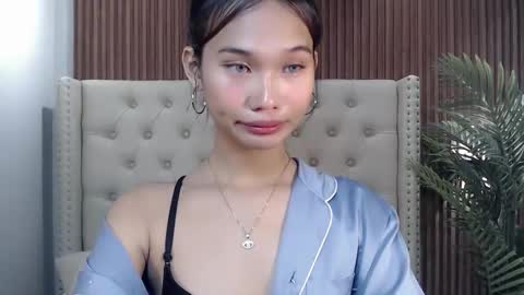 Snapshot of yoursluttyashxx chatting on September 23, 11:24 am yoursluttyashxx online show from September 23, 11:24 am