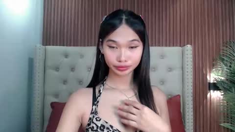 Snapshot of yoursluttyashxx chatting on November 24, 11:10 am yoursluttyashxx online show from November 24, 11:10 am