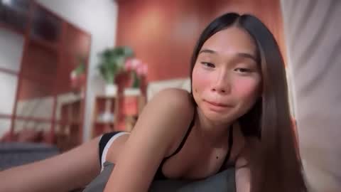 yoursluttyashxx online show from January 15, 8:52 am