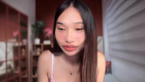 yoursluttyashxx online show from June 2, 5:48 pm