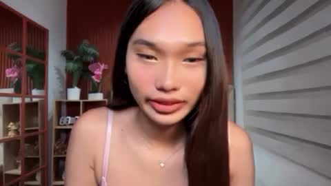 yoursluttyashxx online show from July 14, 2:05 am
