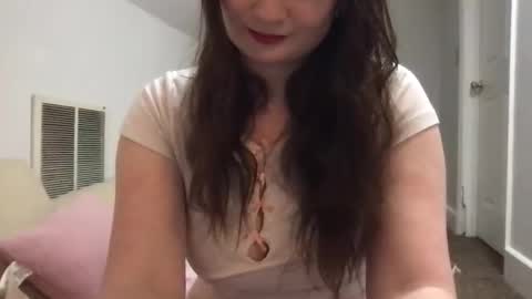 YoursTrulyBella online show from March 3, 5:02 am