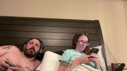 yourstrulylivy online show from December 17, 12:56 am