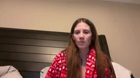 yourstrulylivy online show from December 24, 1:59 am