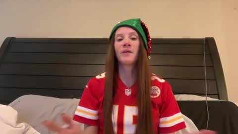 yourstrulylivy online show from December 25, 9:22 pm