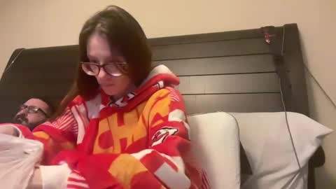 yourstrulylivy online show from January 20, 2:32 am