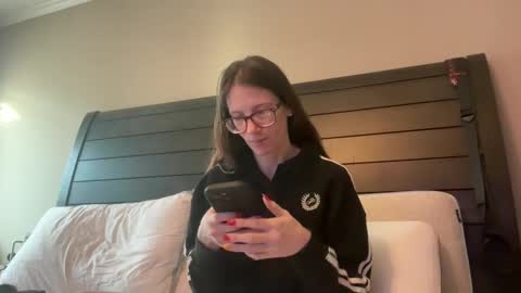 yourstrulylivy online show from February 23, 2:46 pm