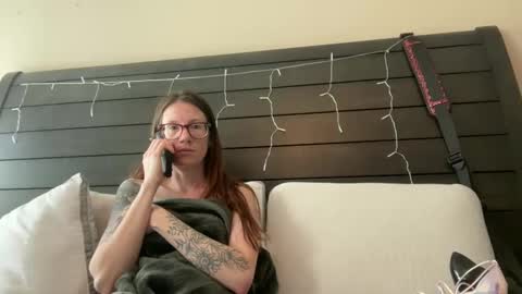 yourstrulylivy online show from February 27, 6:53 pm