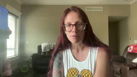 yourstrulylivy online show from September 16, 5:14 pm
