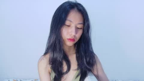 Snapshot of yoursweetestkiwi chatting on April 7, 3:18 am Kiwi online show from April 7, 3:18 am