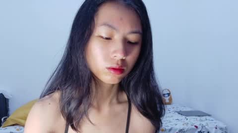 Snapshot of yoursweetestkiwi chatting on April 23, 2:57 am Kiwi online show from April 23, 2:57 am