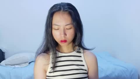 Snapshot of yoursweetestkiwi chatting on May 10, 2:39 am Kiwi online show from May 10, 2:39 am
