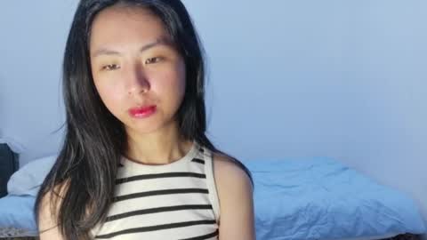 Snapshot of yoursweetestkiwi chatting on May 13, 2:36 pm Kiwi online show from May 13, 2:36 pm