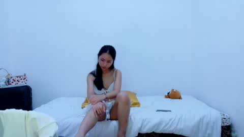 Snapshot of yoursweetestkiwi chatting on June 30, 1:39 am Kiwi online show from June 30, 1:39 am
