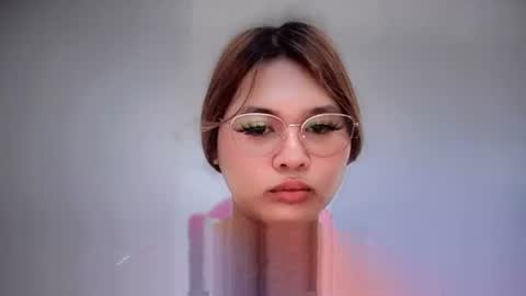 yoursweetgirl_zia online show from April 29, 5:22 am