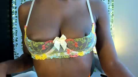 Snapshot of yoursweetsin16 chatting on March 30, 3:57 pm yoursweetsin16 online show from March 30, 3:57 pm