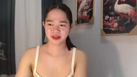 yourtinybunny online show from September 14, 3:11 pm
